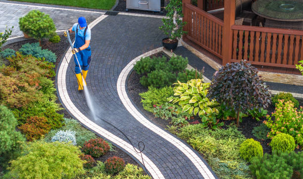 Best Deck Pressure Washing  in Castle Hills, TX