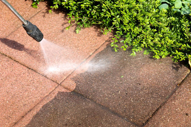 Why Choose Our Certified Pressure Washing Experts for Your Project Needs in Castle Hills, TX?